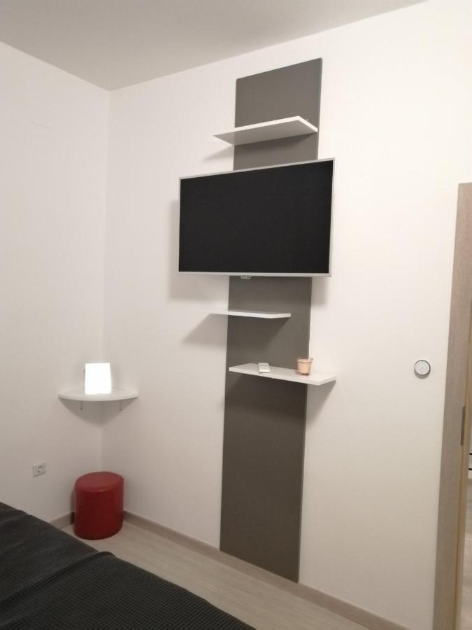 Evita Apartment Karlovac Eksteriør bilde