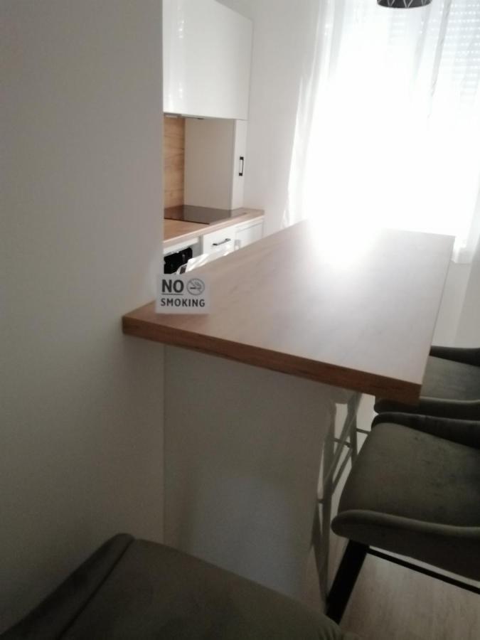 Evita Apartment Karlovac Eksteriør bilde